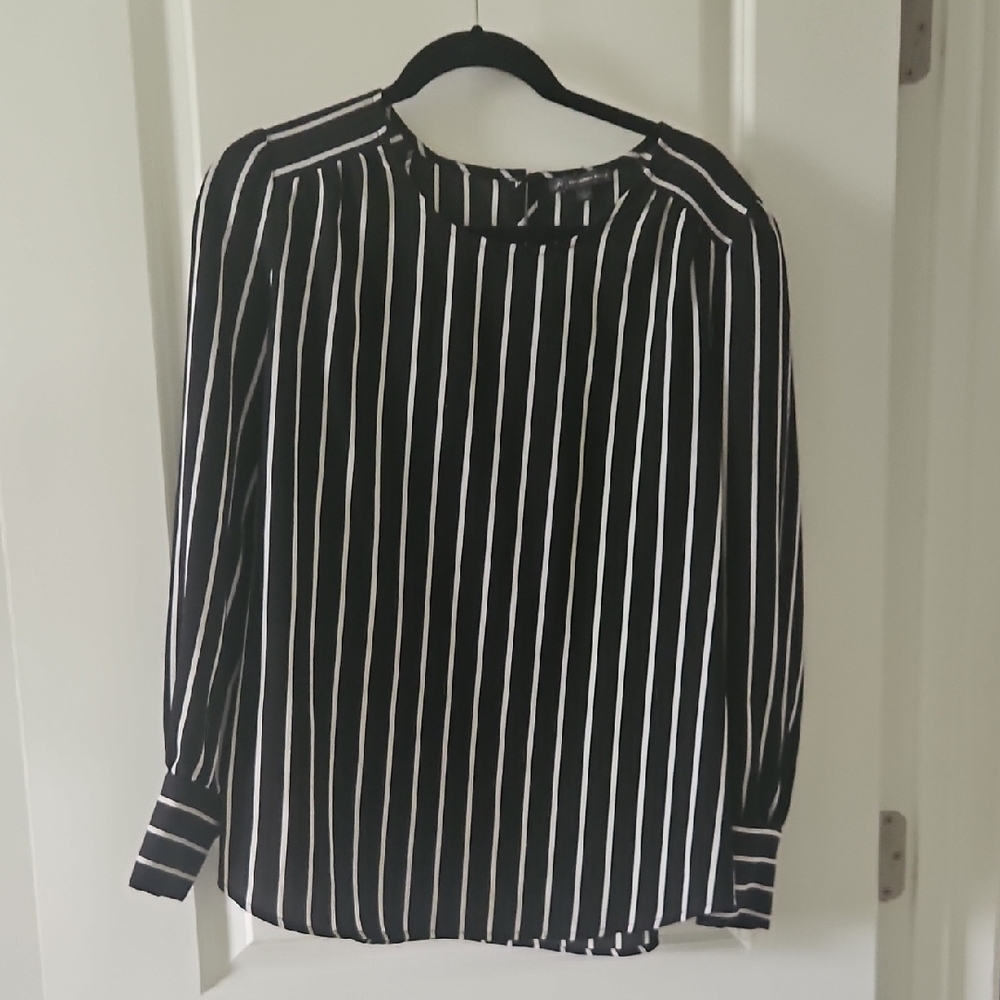 Adrianna Papell Black and White Long Sleeve Blouse